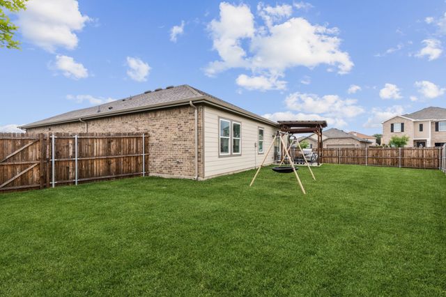 4745 Swan Neck Drive, Fort Worth, TX 76179