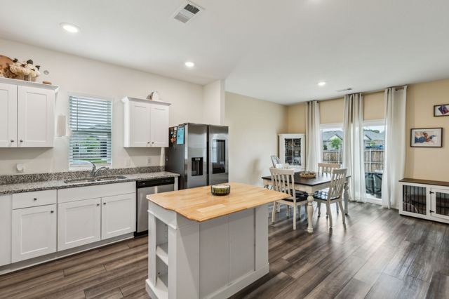 4745 Swan Neck Drive, Fort Worth, TX 76179