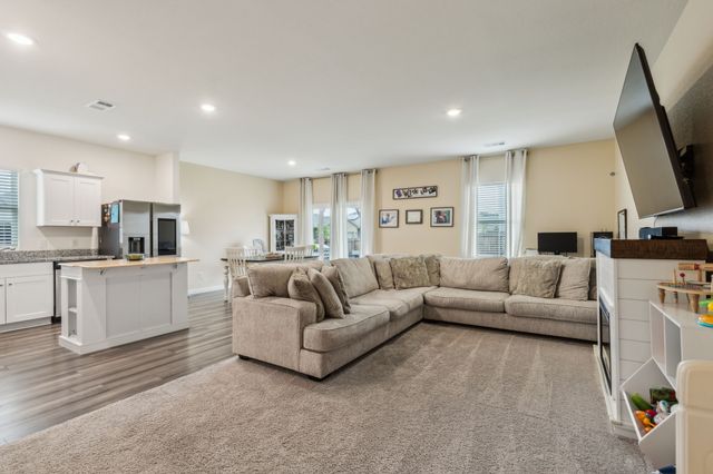 4745 Swan Neck Drive, Fort Worth, TX 76179