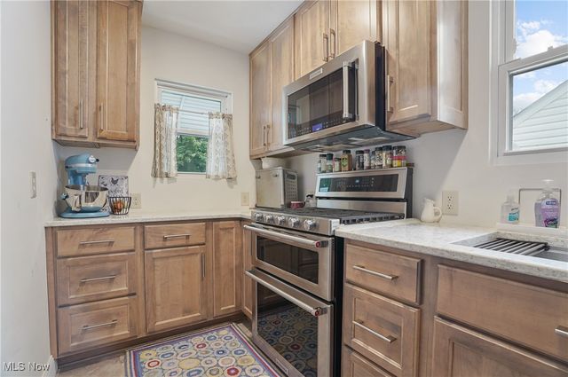 1151 Collinwood Avenue, Akron, OH 44310