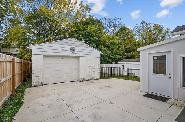 1151 Collinwood Avenue, Akron, OH 44310