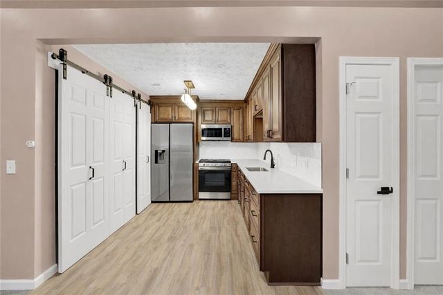 520 Stanford Place, Woodstock, GA 30188