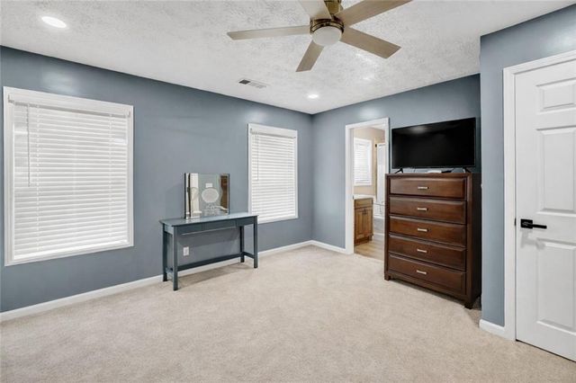 520 Stanford Place, Woodstock, GA 30188