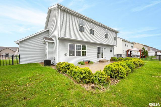1832 JADENS Way, Washington, IL 61571