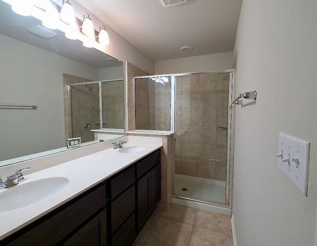 1721 Fountain Bridge DR, Leander, TX 78641
