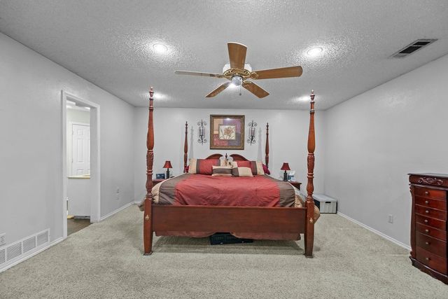 6939 Calender Road, Arlington, TX 76001