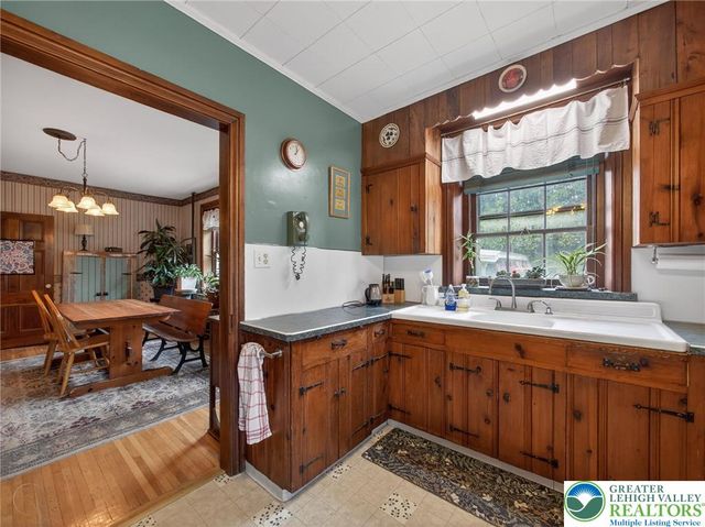 2307 Howertown Road, Allen Twp, PA 18067