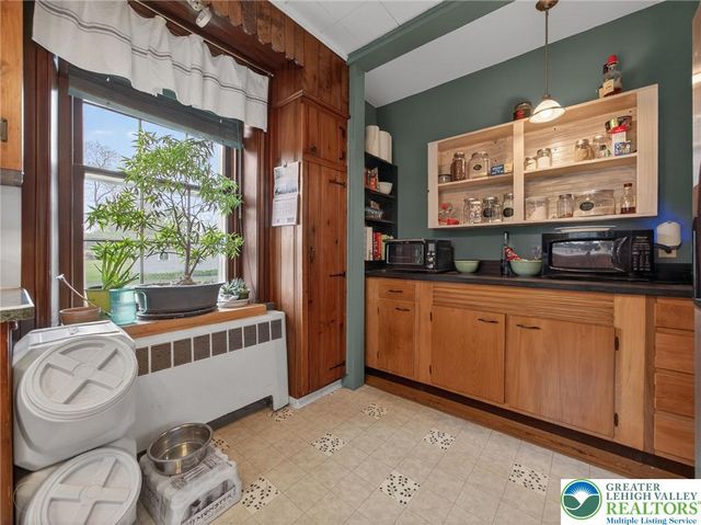 2307 Howertown Road, Allen Twp, PA 18067
