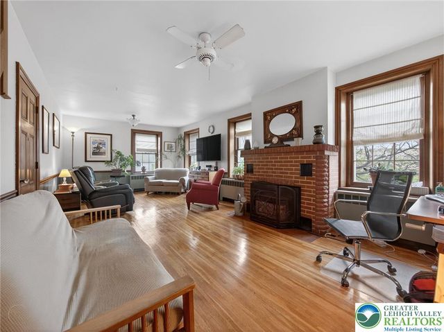 2307 Howertown Road, Allen Twp, PA 18067