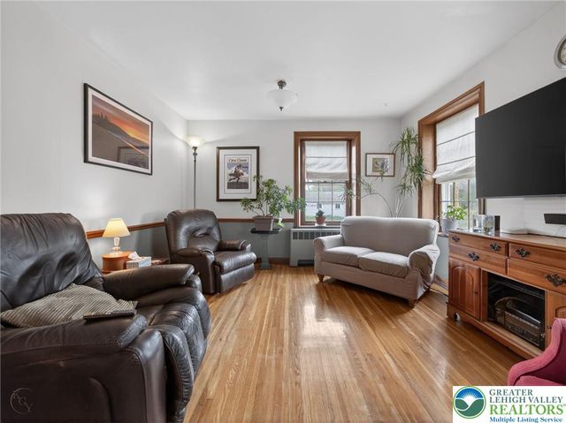 2307 Howertown Road, Allen Twp, PA 18067