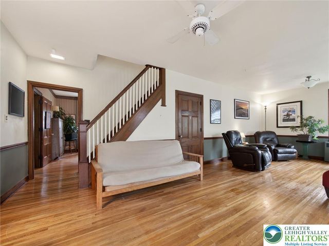 2307 Howertown Road, Allen Twp, PA 18067