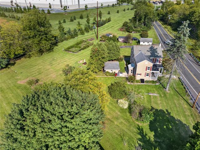 2307 Howertown Road, Allen Twp, PA 18067