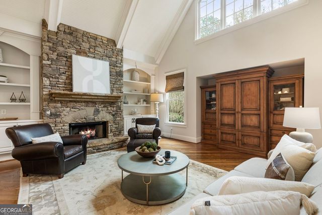 15955 Meadow King Way, Milton, GA 30004