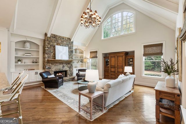 15955 Meadow King Way, Milton, GA 30004