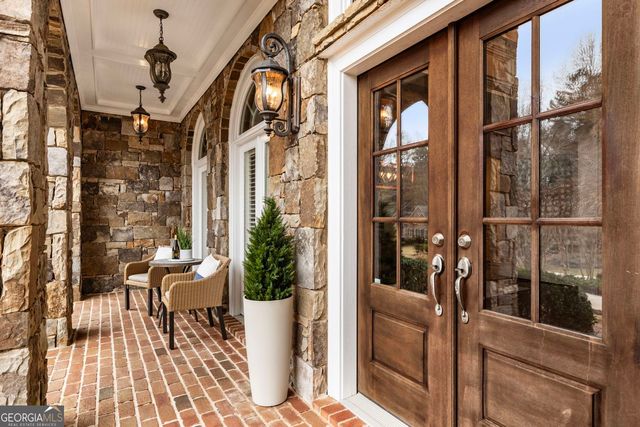 15955 Meadow King Way, Milton, GA 30004