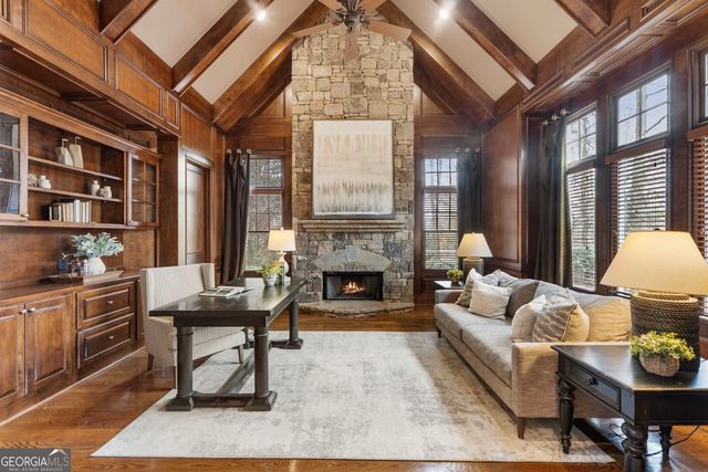 15955 Meadow King Way, Milton, GA 30004