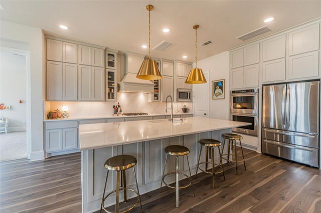 622 Platinum Stone Lane, Pinehurst, TX 77362