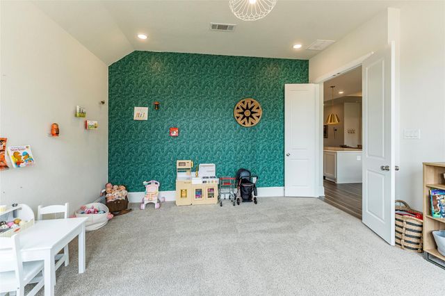 622 Platinum Stone Lane, Pinehurst, TX 77362