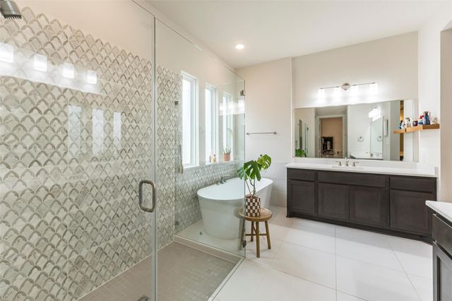 622 Platinum Stone Lane, Pinehurst, TX 77362