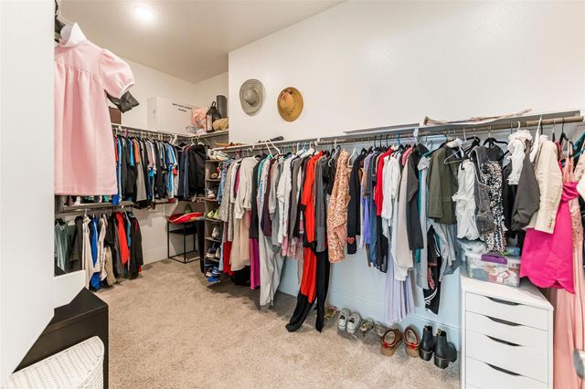 622 Platinum Stone Lane, Pinehurst, TX 77362