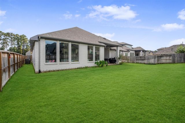 622 Platinum Stone Lane, Pinehurst, TX 77362