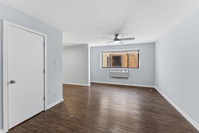 5411 N Winthrop Avenue 410, Chicago, IL 60640