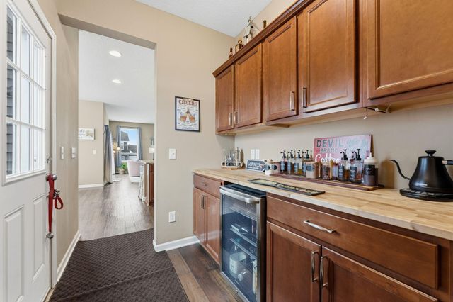 3863 Founders Path, Chaska, MN 55318