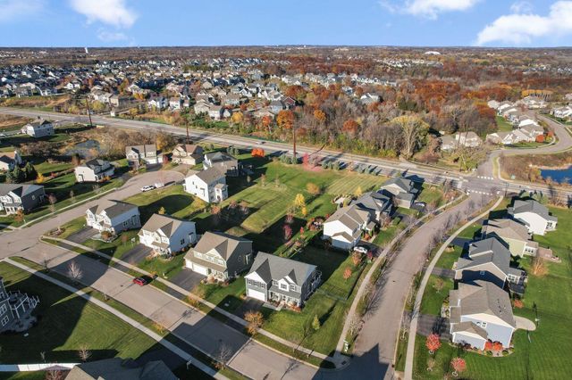 3863 Founders Path, Chaska, MN 55318