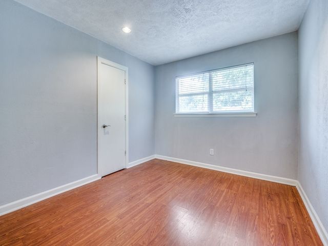 6909 Valhalla Road, Fort Worth, TX 76116