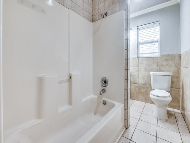 6909 Valhalla Road, Fort Worth, TX 76116