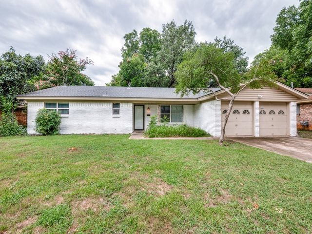 6909 Valhalla Road, Fort Worth, TX 76116