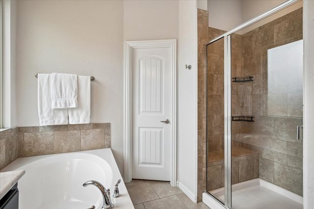 3001 Hidden Valley Drive, Fort Worth, TX 76177