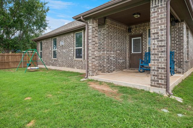 3001 Hidden Valley Drive, Fort Worth, TX 76177