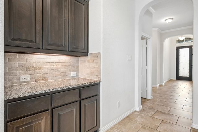 3001 Hidden Valley Drive, Fort Worth, TX 76177
