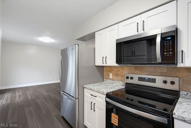 1401 Ridgeway Place NW, Canton, OH 44709