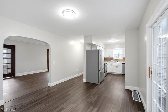 1401 Ridgeway Place NW, Canton, OH 44709