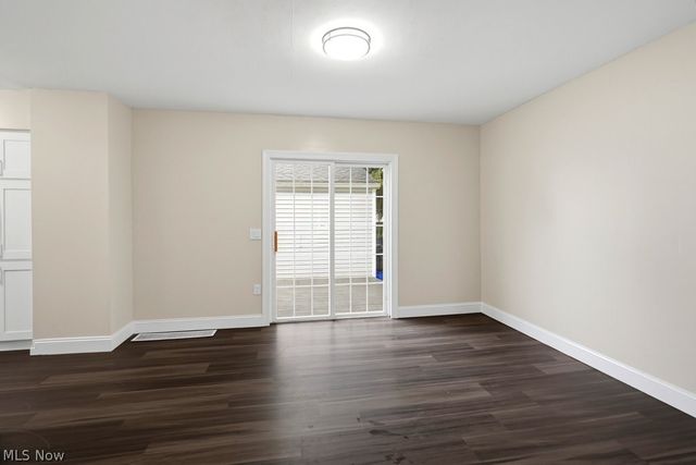 1401 Ridgeway Place NW, Canton, OH 44709