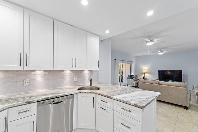 2605 N Fairway Dr Drive N, Jupiter, FL 33477