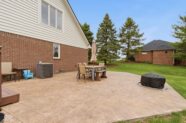8151 N County Road 650 E, Brownsburg, IN 46112