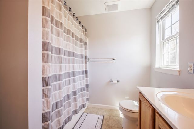 1303 Surrey Garden Way, Webster, NY 14580