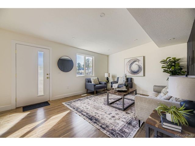 634 S Hazel St, Denver, CO 80219