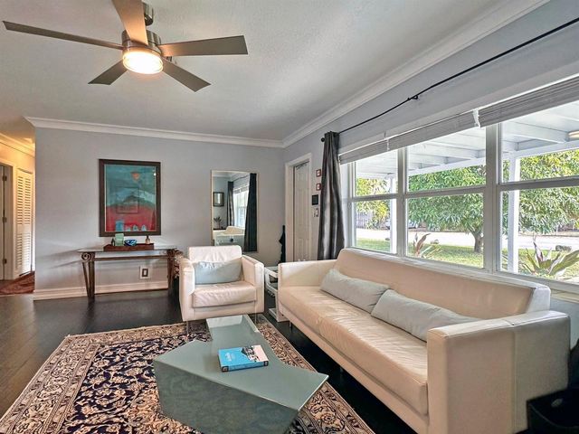 525 NE 27th Street, Wilton Manors, FL 33334