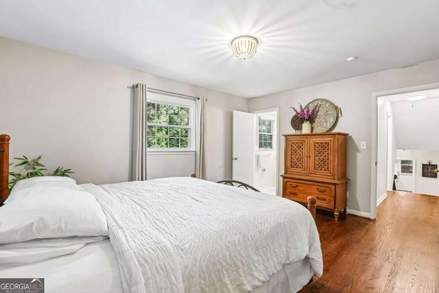 4372 Ashwoody Trail NE, Atlanta, GA 30319