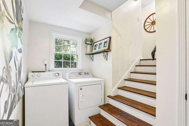 4372 Ashwoody Trail NE, Atlanta, GA 30319