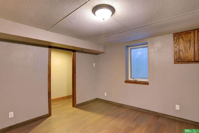 650 S 55 Street, Lincoln, NE 68510