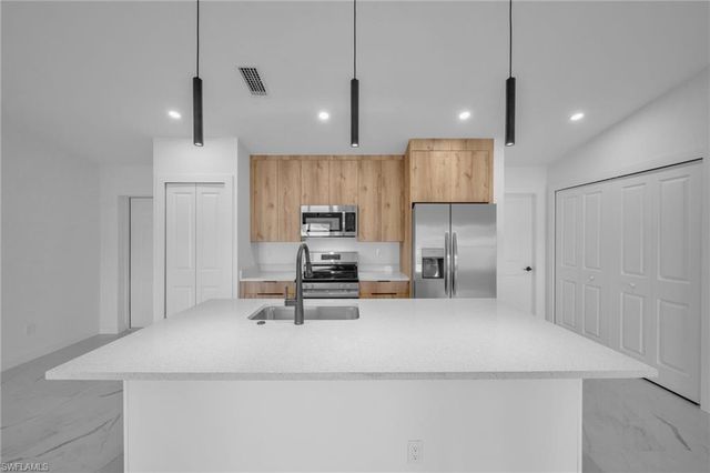 311 NE 31st ST, Cape Coral, FL 33909