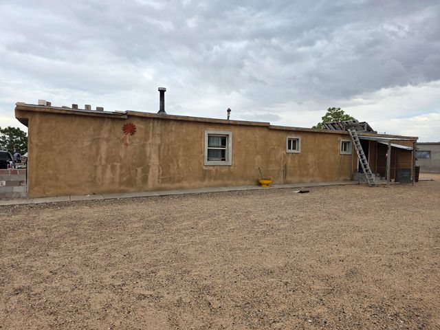 70024 Leroy Lane, Albuquerque, NM 87121
