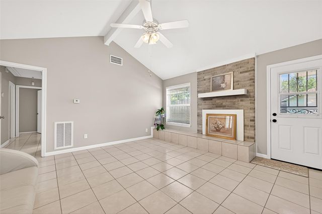9011 Roos Road, Houston, TX 77036