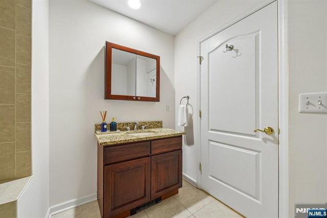 1627 Broad Street, Bloomfield, NJ 07003