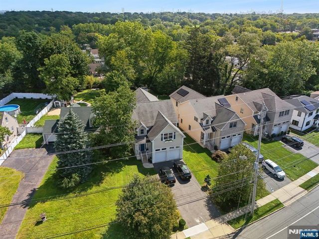 1627 Broad Street, Bloomfield, NJ 07003